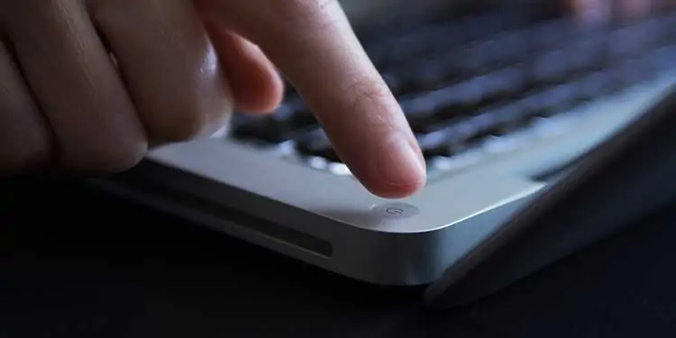 How To Fix Windows 10 Stuck On Just A Moment Loop 57 Fix-Windows-10-Stuck