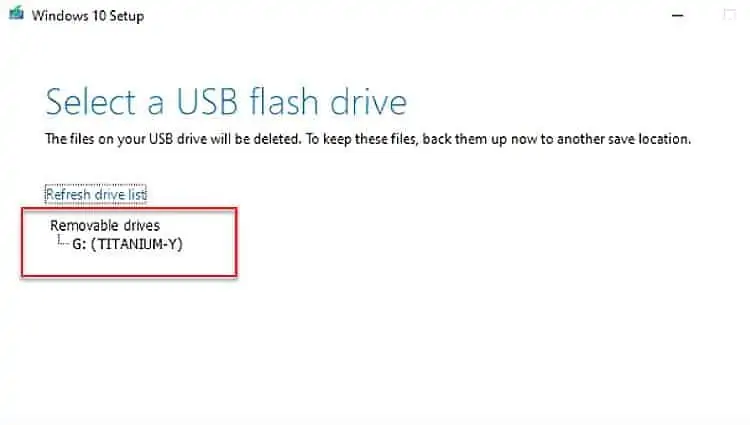 How To Fix Windows 10 Stuck On Just A Moment Loop 104 media-creation-tool-usb-select
