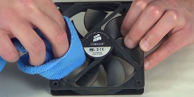 Computer Turns On But The Screen Is Black  Fixed  - 14