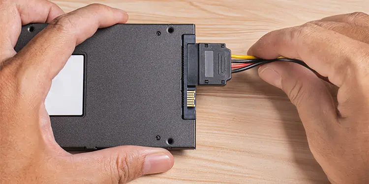 How to Connect SATA Power Cable