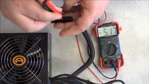 Why Do I Have No Display on Boot? How to Fix it 4 using-a-multimeter