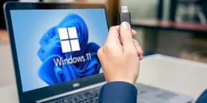 How To Install Windows 11 From USB