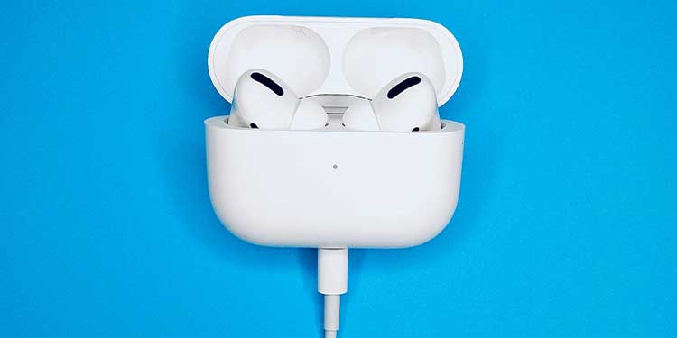 AirPods-Charging