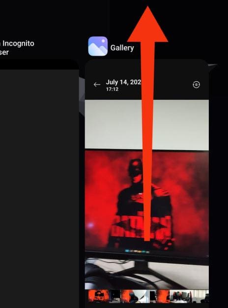 Swipe up the media player to force close it