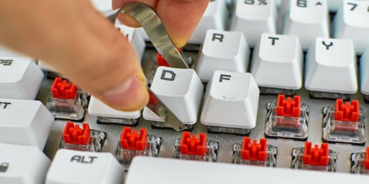 how to take off keyboard keys