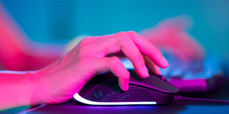 mouse-is-highlighting-everything