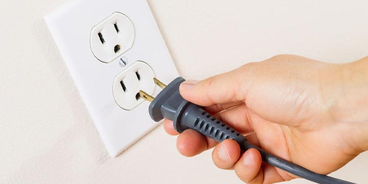 replugging-in-power-outlet