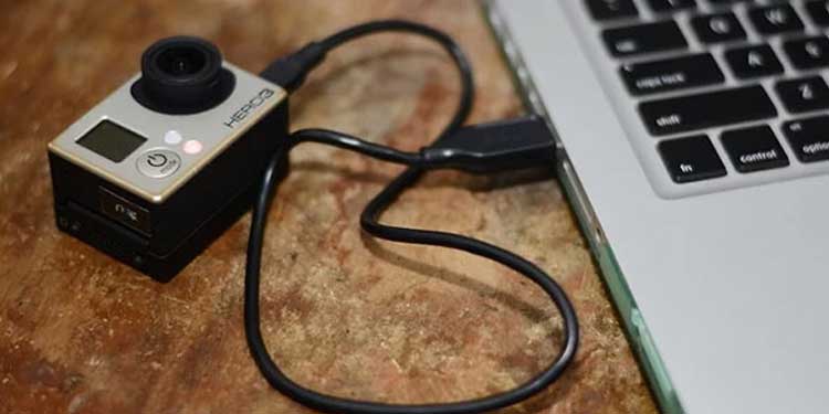 using-a-micro-USB-cable