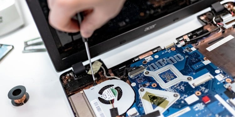 Remove laptop motherboard