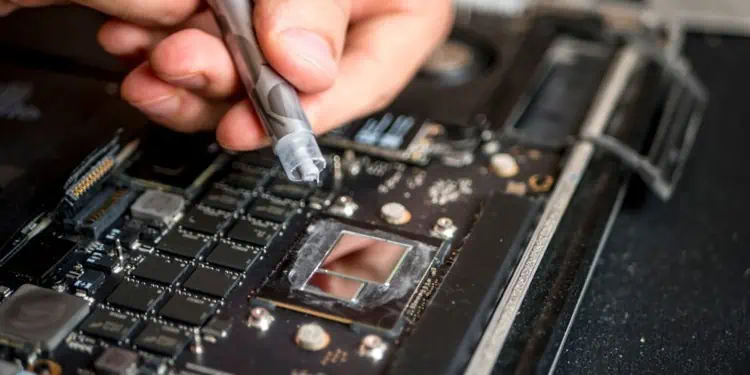 Is Your Laptop Fan Not Working? Here’s How to Fix It 26 changling-laptop-thermal-paste
