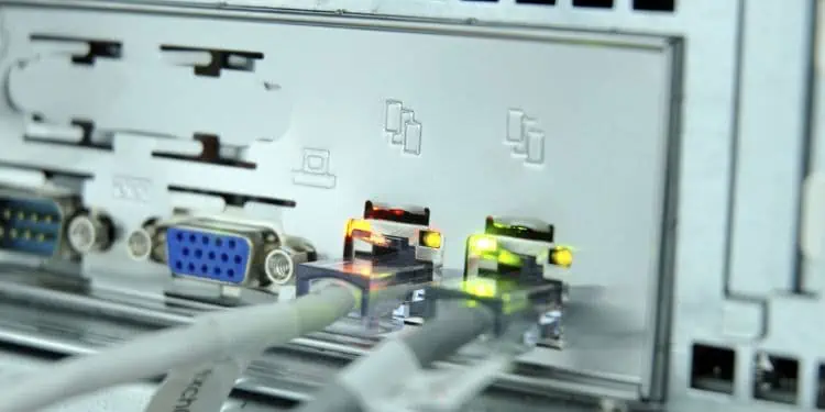 Orange Light on Ethernet Port? Here’s 7 Possible Fixes