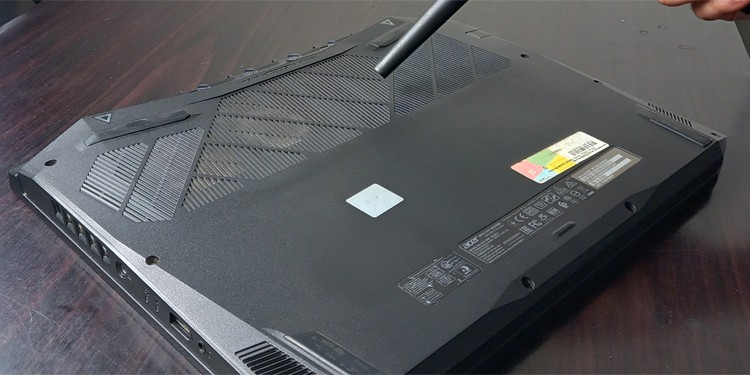 How To Clean Laptop Fan And Vents - 65