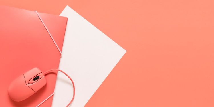 10 Best Mouse Pad Alternatives 9 mouse above folder