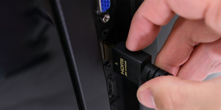 pulling-hdmi