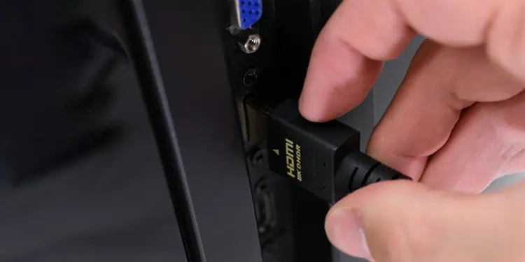 pulling-hdmi