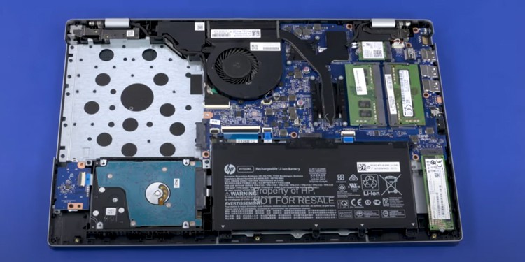 reemoved-laptop-housing