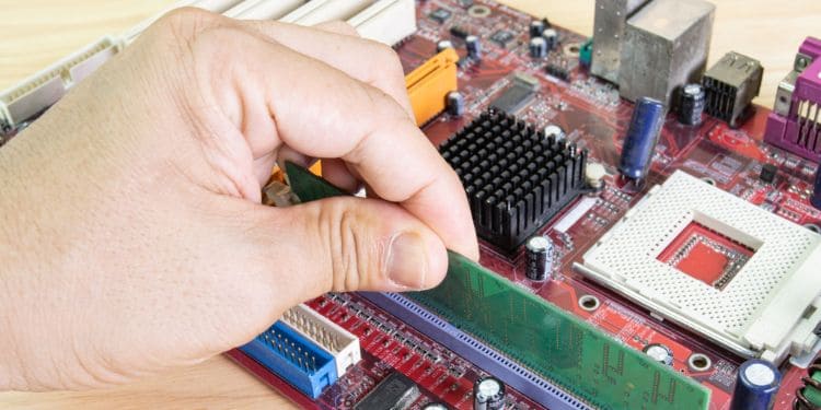 removing ram chip