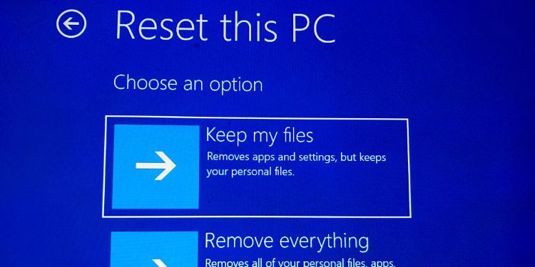 reset this pc choose one option