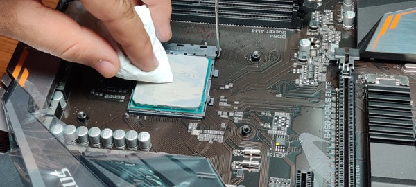 scrub thermal paste