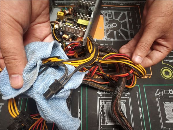 cleaning-cables