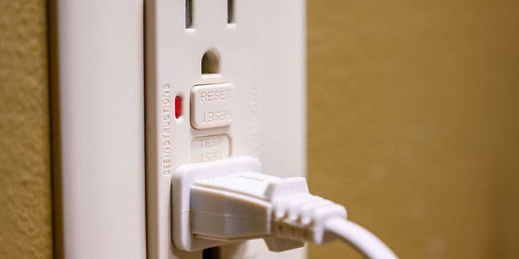 power-outlet