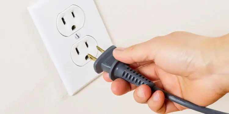 wall-outlet-1