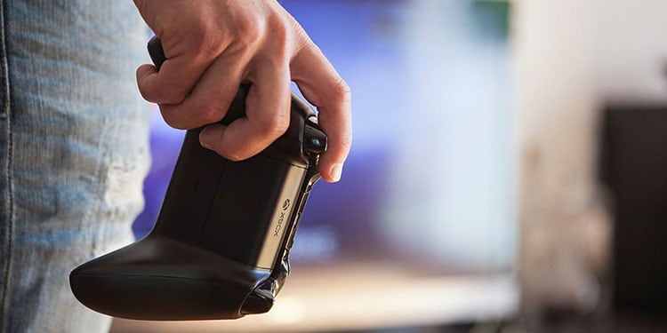 How to Use a Laptop as a Monitor for Xbox One? 4 xbox controller