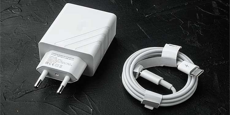 AirPod Case Not Charging? Here are 8 Ways to Fix it 4 cable and adapter