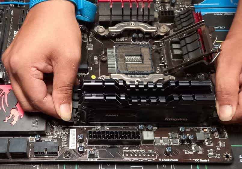 Computer Turns Off And On Repeatedly  Try These Fixes - 57