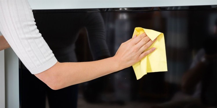 Take-a-microfiber-cloth-and-gently-run-it-around-the-edges-of-the-panel