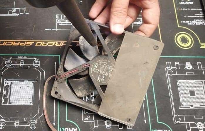 Computer Turns Off And On Repeatedly  Try These Fixes - 57