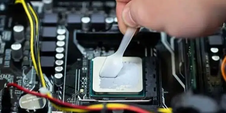 Why is My Laptop Fan Always on? Here's How to Fix It 48 reapply-thermal-paste