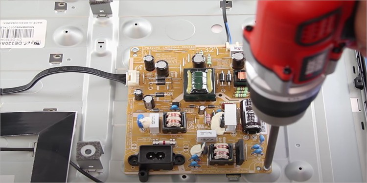 unscrew-PSU-from-TV-casing