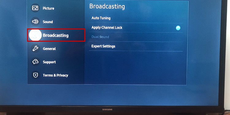 broadcasting-menu