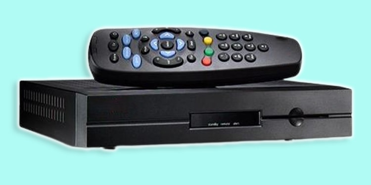 How to Fix Static/Buzzing Sound on TV 3 check-source-devices