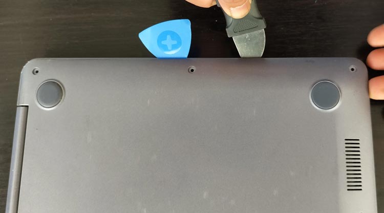 Lenovo Laptop Won't Turn On? Try These Fixes Lenovo Laptop Won't Turn On? Try These Fixes