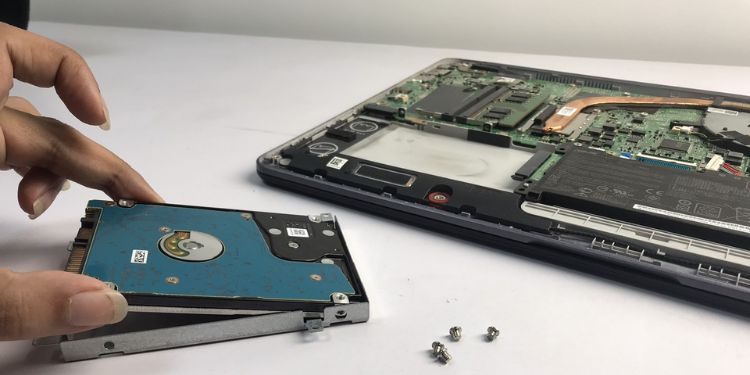 separate hdd from the bracket