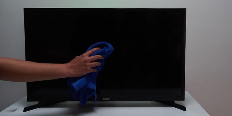 DIY-to-fix-dead-pixels-on-tv