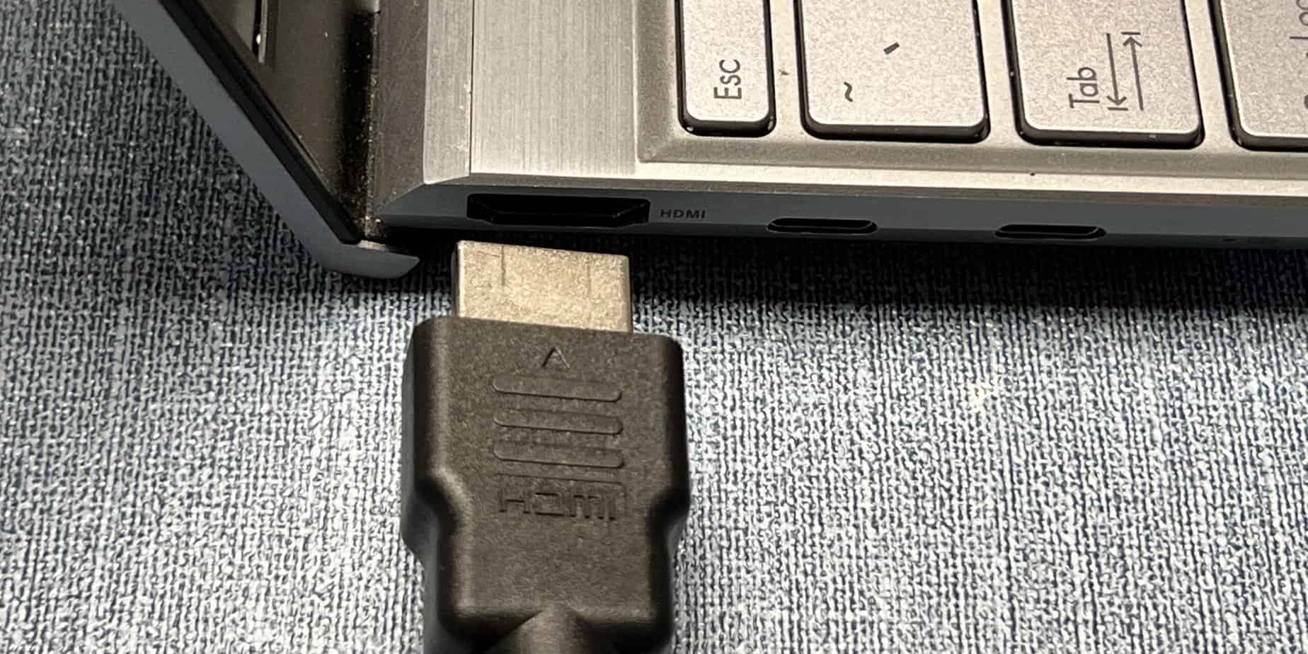 HDMI cable and port