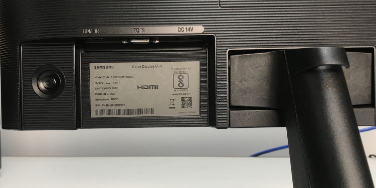 cable removed from monitor