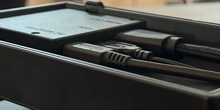 Dell Docking Station Not Working? Try These 11 Fixes 11 check for damaged ports and cables in docking station