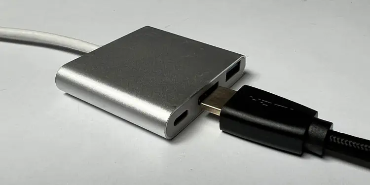 connect-display-port-to-display-adapter