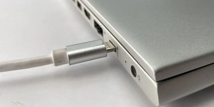 connect-usb-c-to-laptop