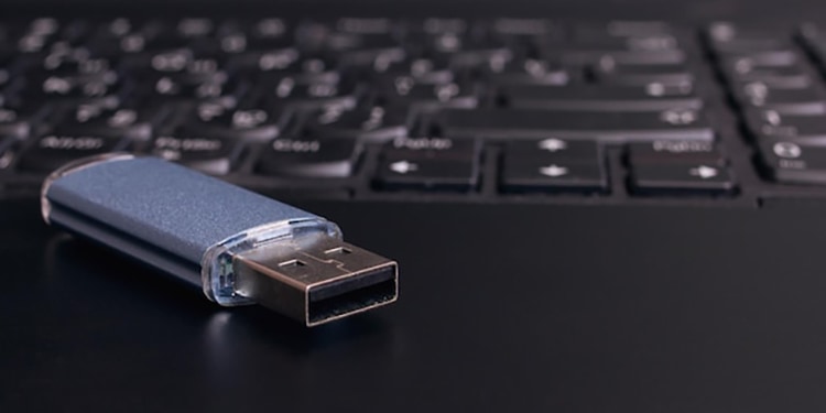 how-to-use-a-usb-flash-drive