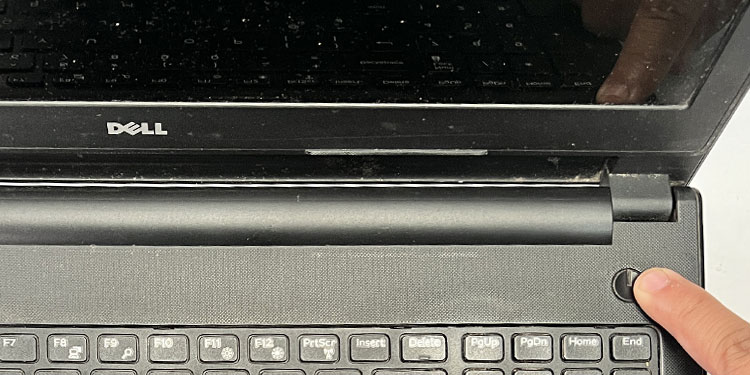 press power button on dell
