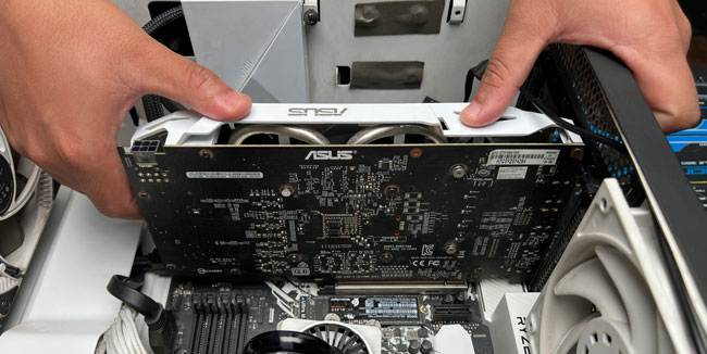 reseat graphics card