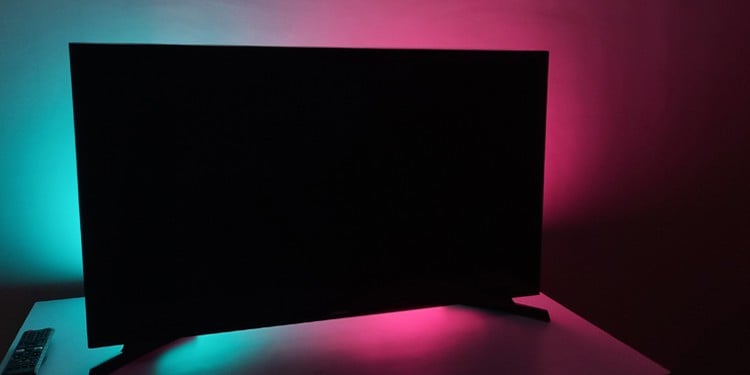 tv-screen-goes-black-randomly