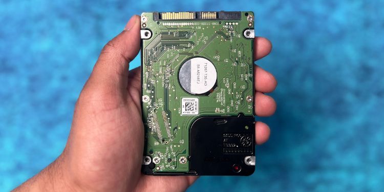 How to Replace Laptop Hard Drive (Step-by-Step Guide) 1 2.5 mm hard drive