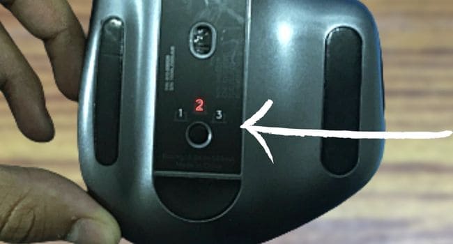 bluetooth mouse pairing mode