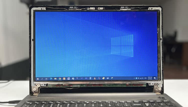 check-display-before-putting-bezel
